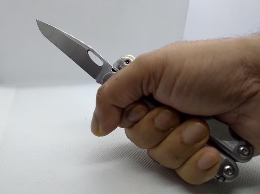 Multi-tool knife