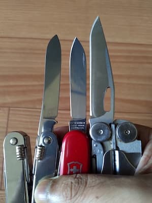 Swisstool Spirit Knife comparison